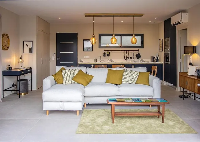 Le Belvedere-design-piscine-vue-gaillac Villa